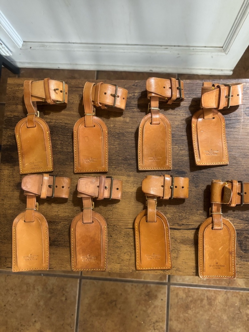 Louis Vuitton Leather Luggage/ 🧳 Handbag 👜 Tags-🏷️ You pick the one you want!